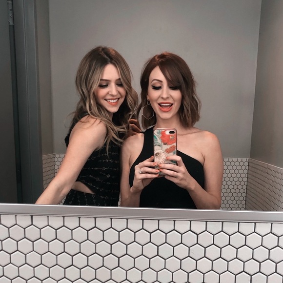 Meet your Posher, Kristen - Picture 4 of 16